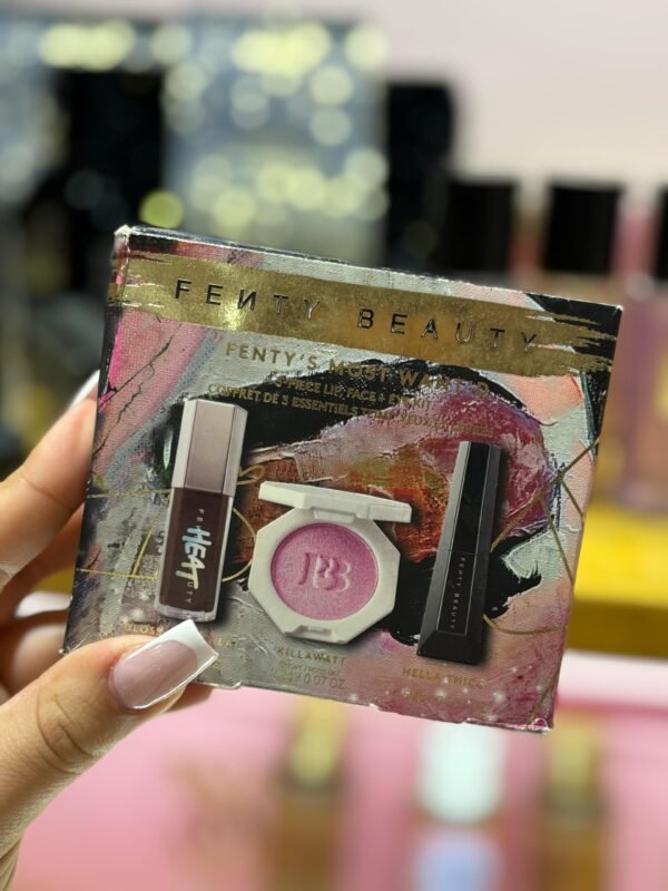 Kit Fenty Beauty by Rihanna